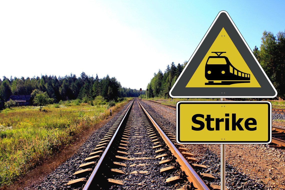 Rail Strike 2022: Bus as a Good Alternative - CheckMyBus UK Blog